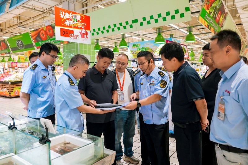 筑牢食品安全防线　守护群众舌尖安